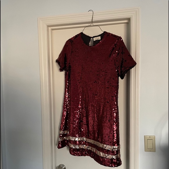 Burgundy sequin dress with tan stripes - Picture 1 of 3